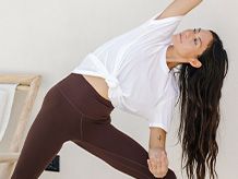 Tricouri pentru yoga