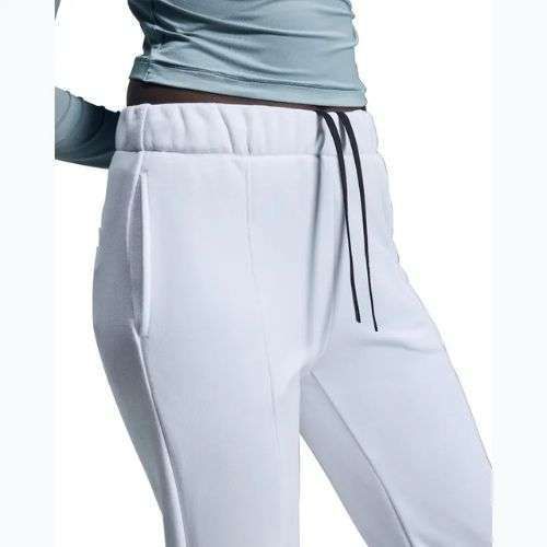 Pantaloni pentru femei On Club white