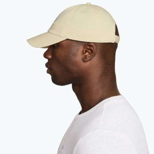Șapcă Nike Club Unstructured Futura Wash light khaki/sapphire
