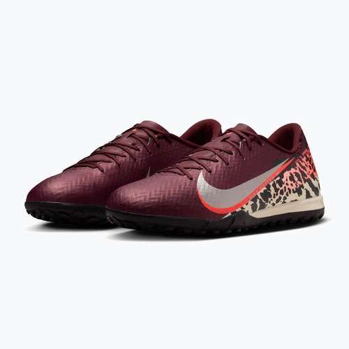 Încălțăminte de fotbal pentru bărbați Nike United Mercurial Vapor 16 Academy TF burgundy crush/metallic silver