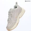 Încălțăminte de antrenament pentru bărbați Nike Air Monarch IV light bone/spruce aura/sanddrift 13