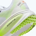 Încălțăminte de alergare pentru bărbați Nike Vomero 18 white/volt/barely volt/black 9