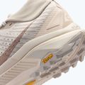 Încălțăminte de alergare pentru femei Nike ACG Zegama cream ii/light orewood brown/diffused taupe 11