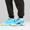Încălțăminte de sporturi pentru interior pentru bărbați PUMA Solarstrike III luminous blue/club navy/fizzy apple 12