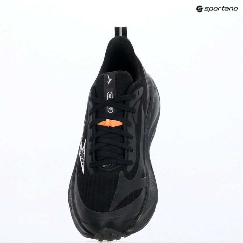 Încălțăminte de alergare pentru femei Mizuno Neo Lumina black/white/black 9