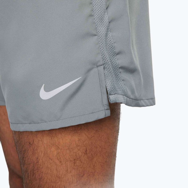 Pantaloni scurți pentru bărbați Nike Dri-Fit Challenger 7" Brief-Lined smoke grey/smoke grey/black 6