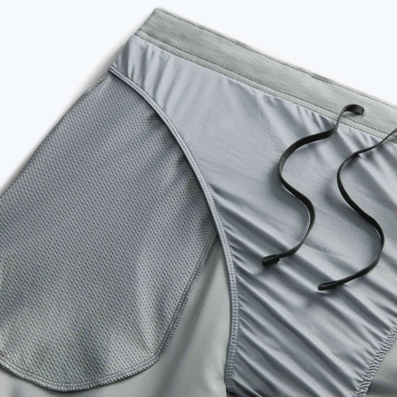 Pantaloni scurți pentru bărbați Nike Dri-Fit Challenger 7" Brief-Lined smoke grey/smoke grey/black 9