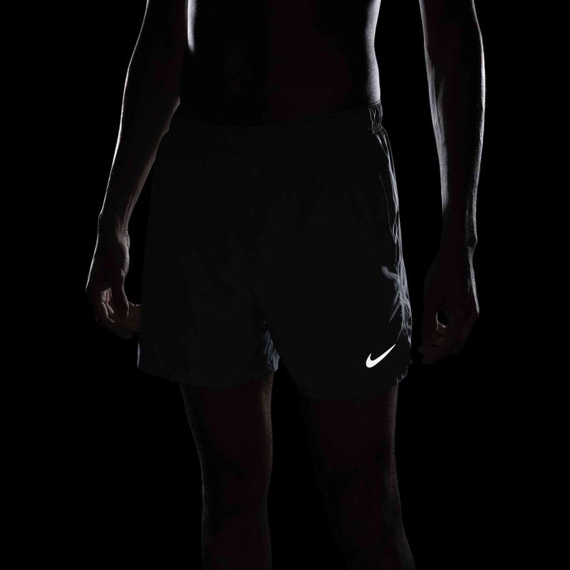 Pantaloni scurți pentru bărbați Nike Dri-Fit Challenger 7" Brief-Lined smoke grey/smoke grey/black 10