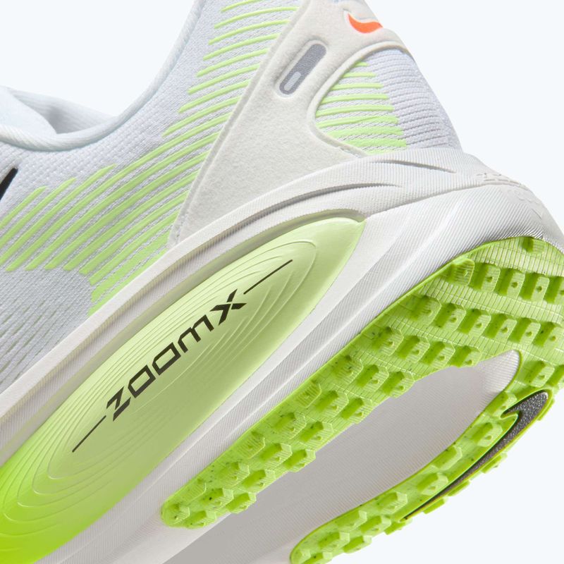 Încălțăminte de alergare pentru bărbați Nike Vomero 18 white/volt/barely volt/black 9