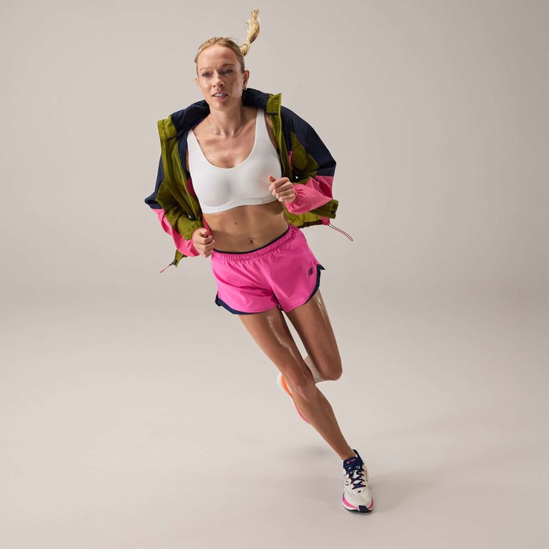 Pantaloni scurți de alergare pentru femei New Balance Run Essentials 3" pink heat 5