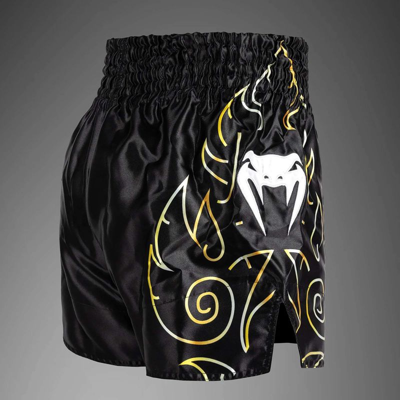 Pantaloni scurți de antrenament pentru bărbați Venum VTC Flames Muay Thai black/gold 4