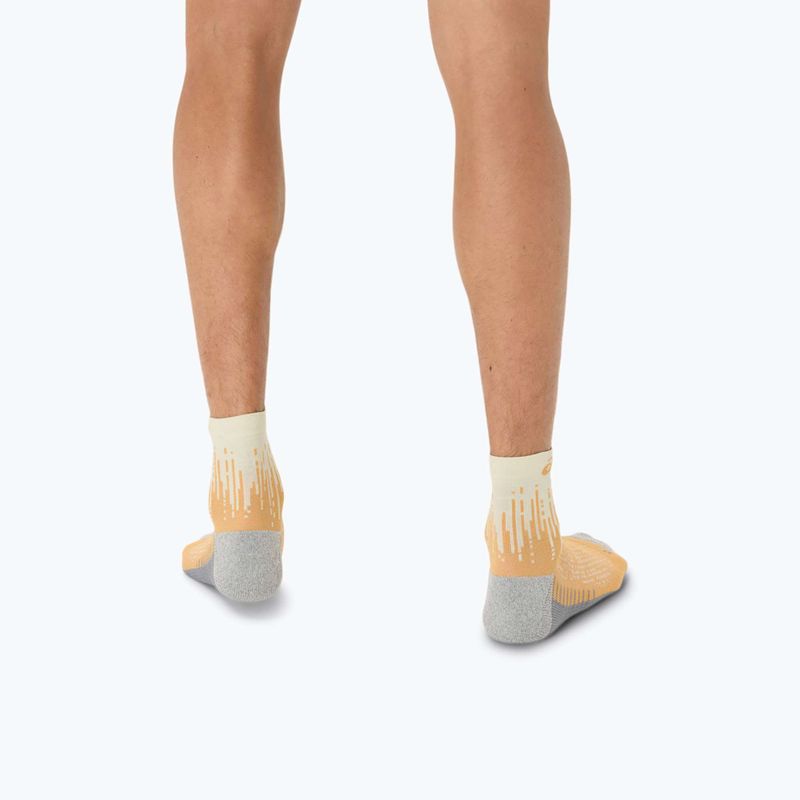 Șosete ASICS Performance Run Quarter oatmeal/feather grey/pepper 6