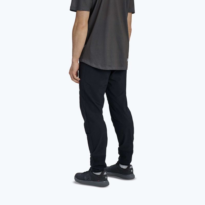 Pantaloni de ciclism pentru bărbați POC Motion uranium black 2